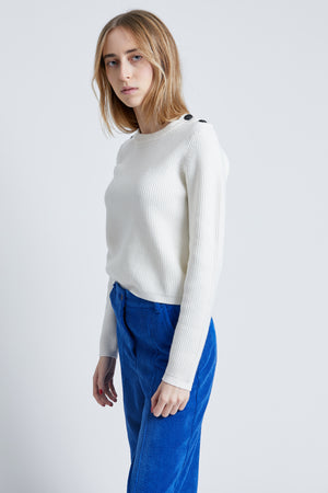 PULL EN MAILLE MANHATTAN BLANC CASSÉ