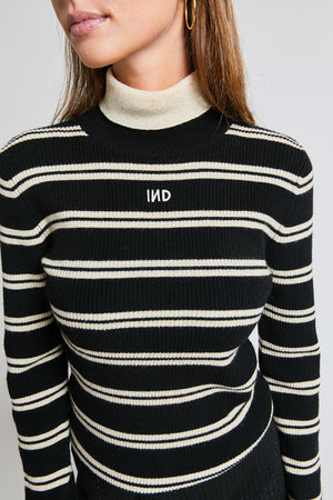 TWIST KNIT-SWEATER BLACK