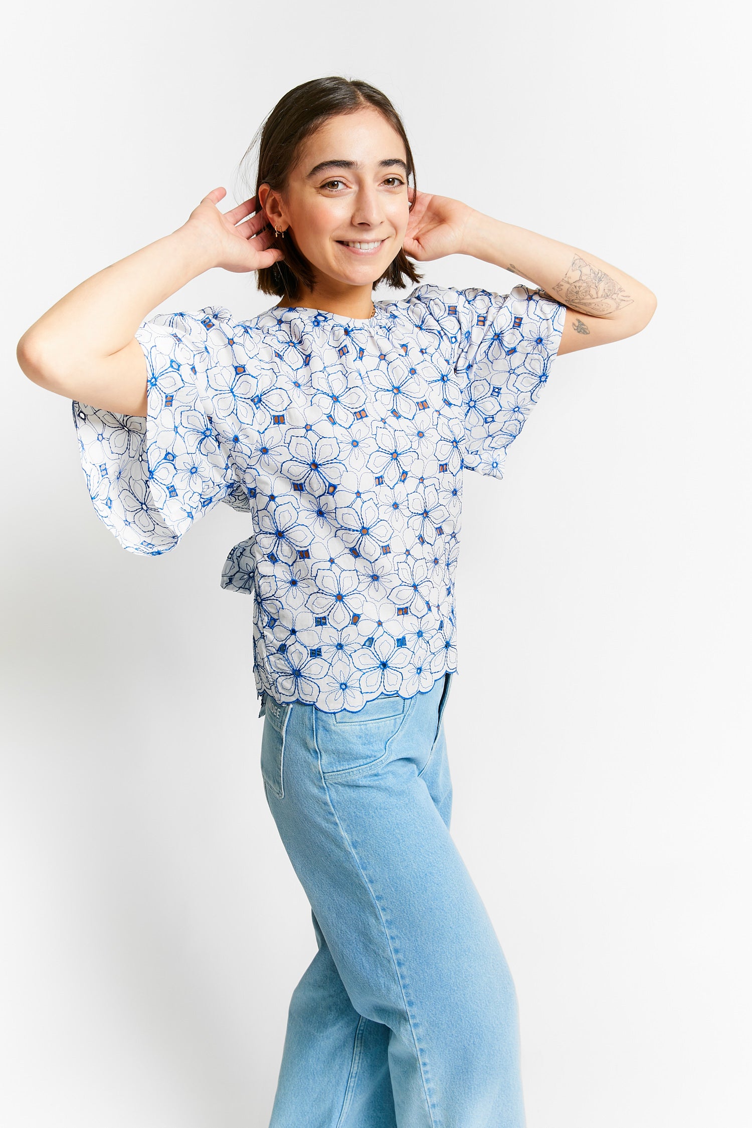 T-SHIRTS & TOPS OUTLET – Indee Collection