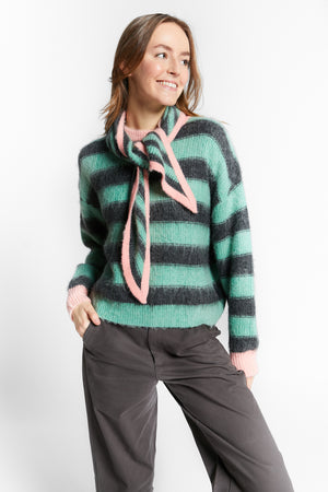 WALKING SCARF GREEN
