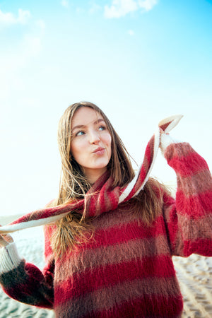 WALKING SCARF MERLOT