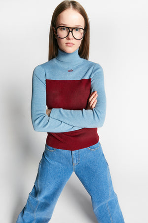 WAPITI KNIT TURTLE NECK MERLOT RED